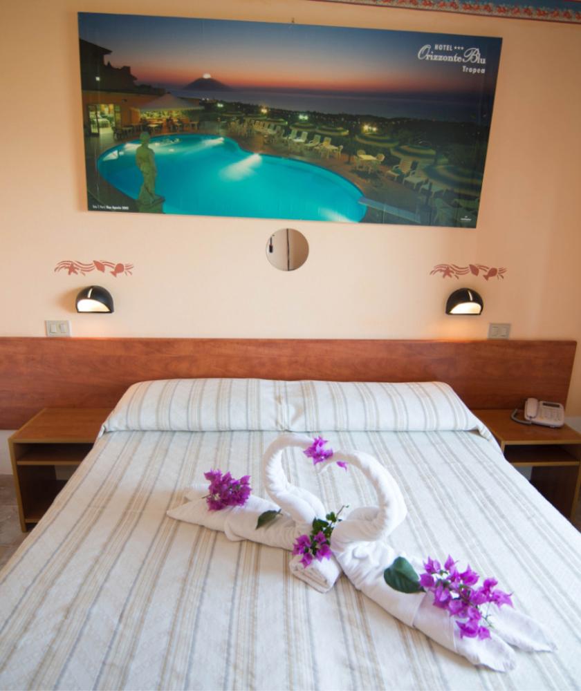 orizzonteblu en economy-room 011